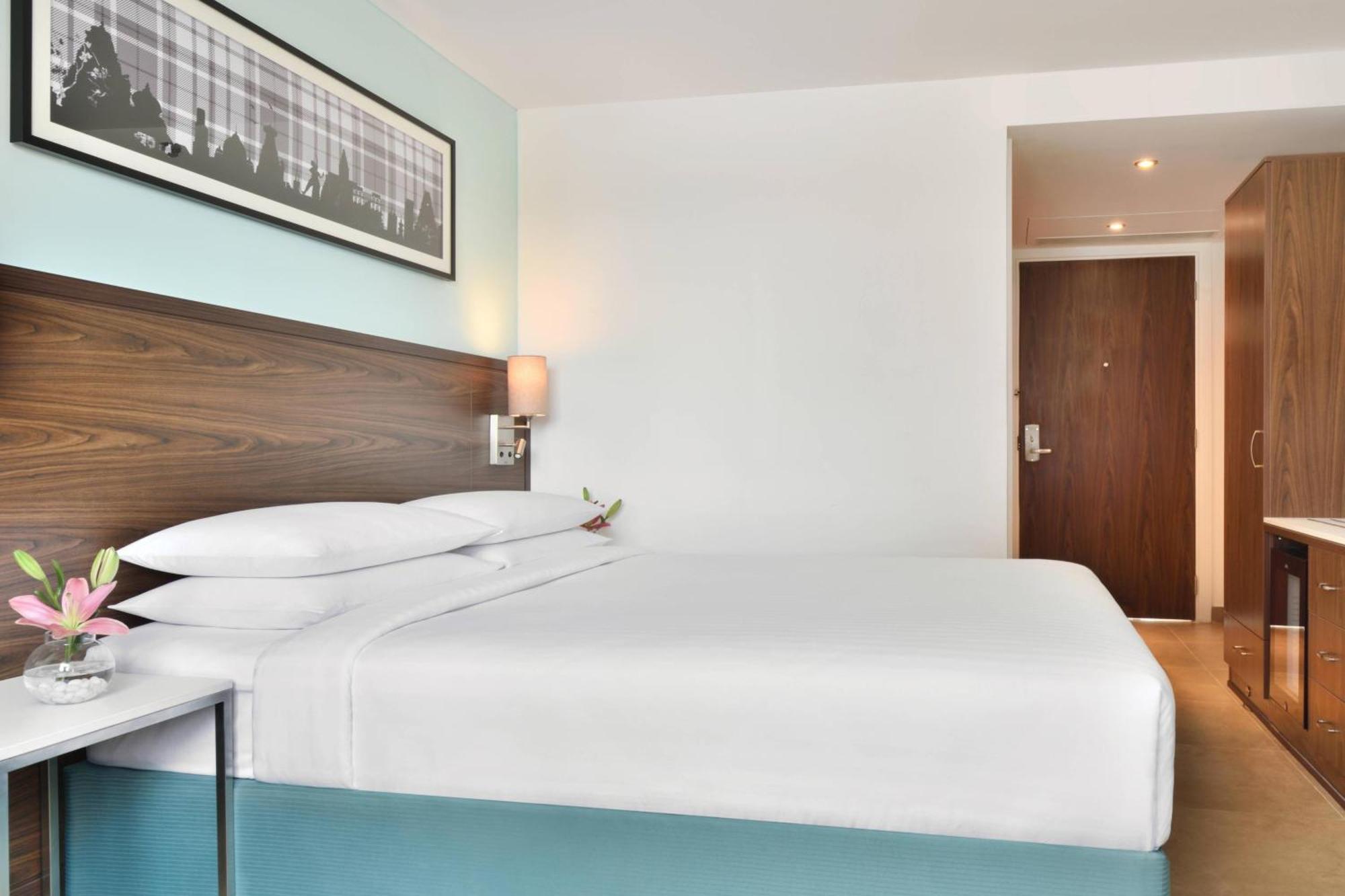 Hotel Fairfield By Marriott Chennai Omr Exterior foto